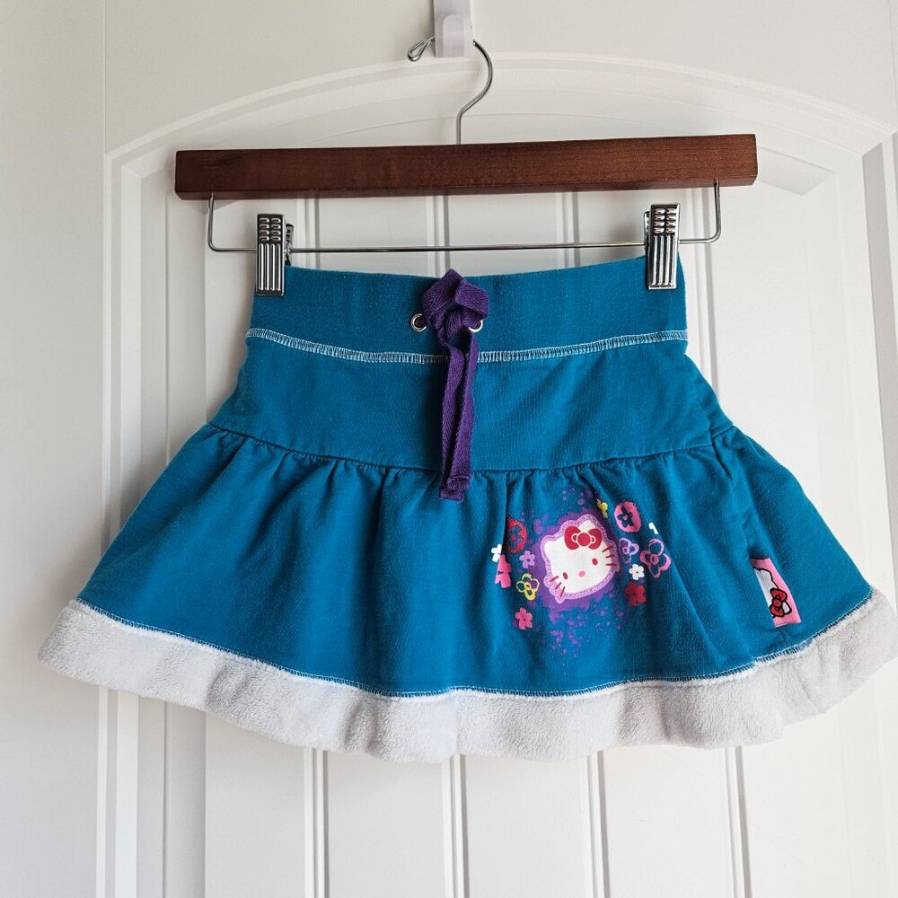 Sale 🎉4/$25 or $15 Girl's Hello Kitty Skort Size S Teal - Picture 2 of 6